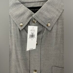NWT - Banana Republic - Chambray Shirt - Slim Fit